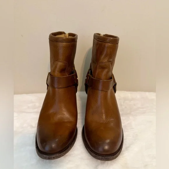 Frye Tabatha Harness Brown Leather Ankle Boots Sz7 EUC! - Picture 3 of 7